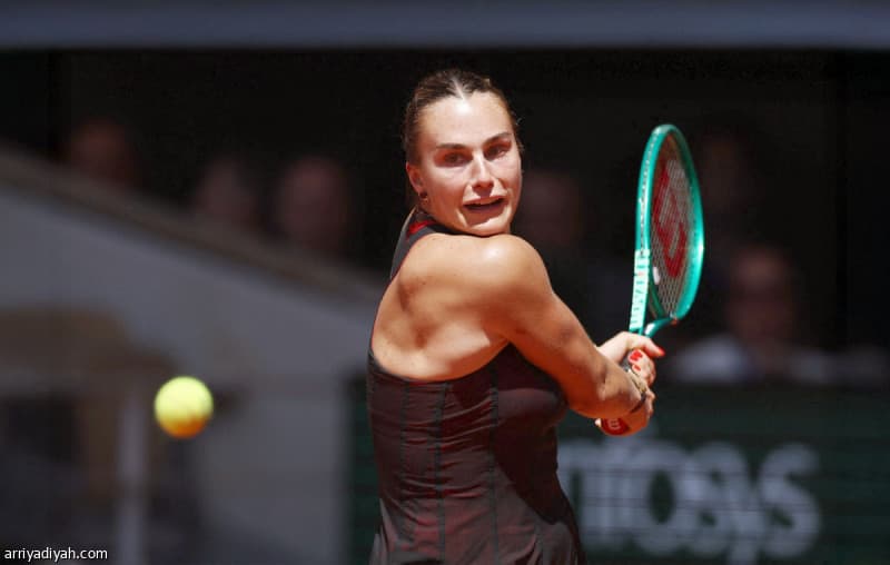 Arena begins title defense at Roland Garros