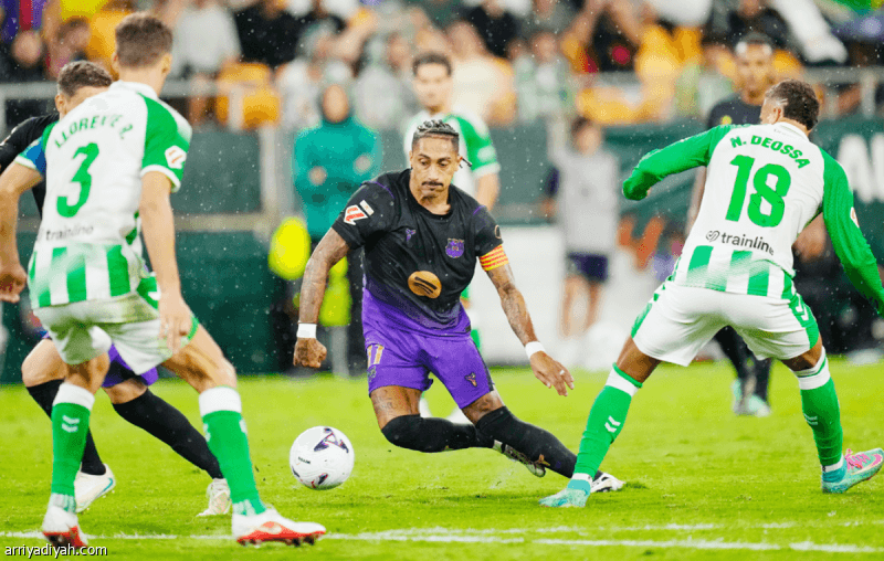 Raphinha Matches Neymar in 186 Games