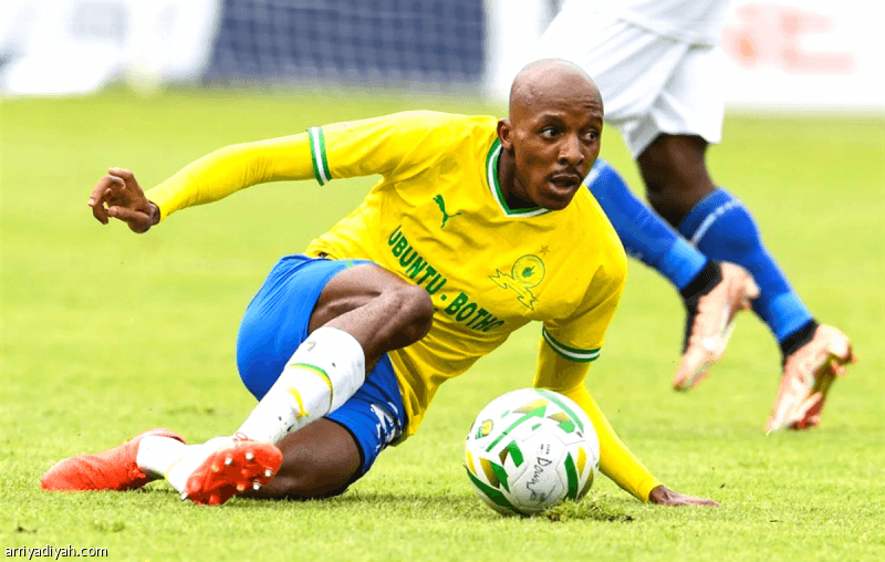 Sundowns suffer 3-0 defeat