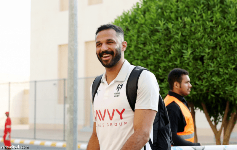 الهلال يعيد العويس بعقد لمدة عامين