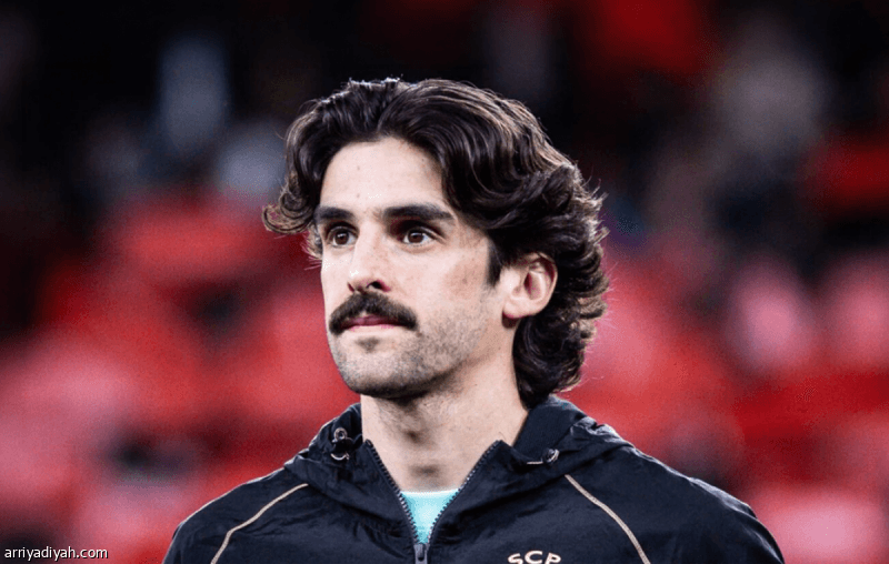 Al-Ahli confirms Trincão signing