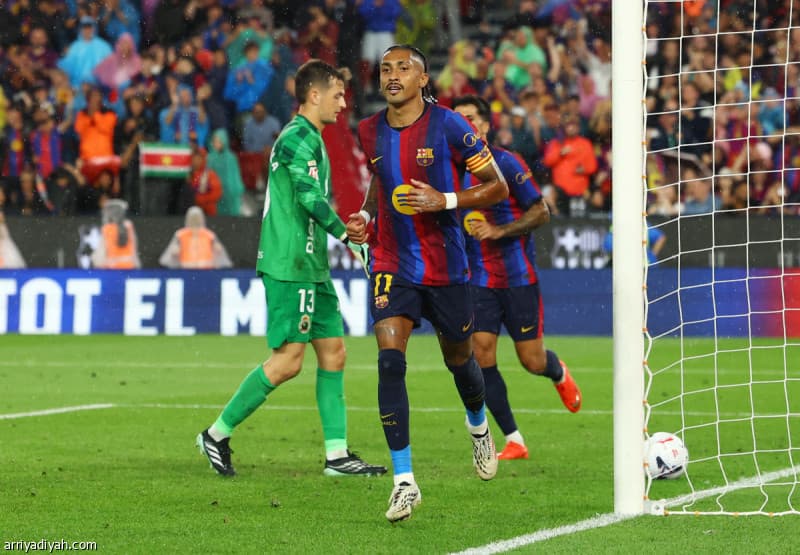 برشلونة يتفوق على راسينج سانتاندير