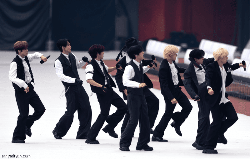 Masters opening with dance and silence