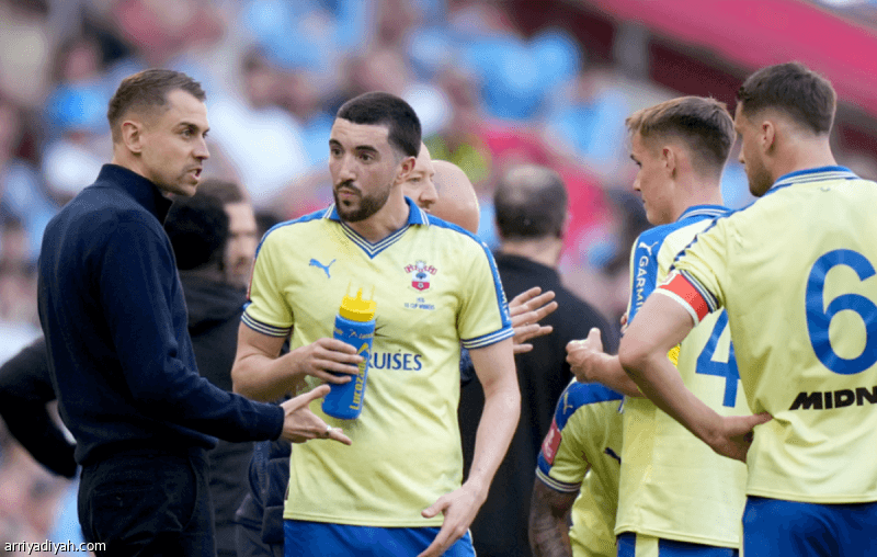 English FA faults Ickert for espionage
