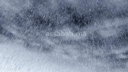 زخات رعدية ورياح تتوقع في مناطق اليوم