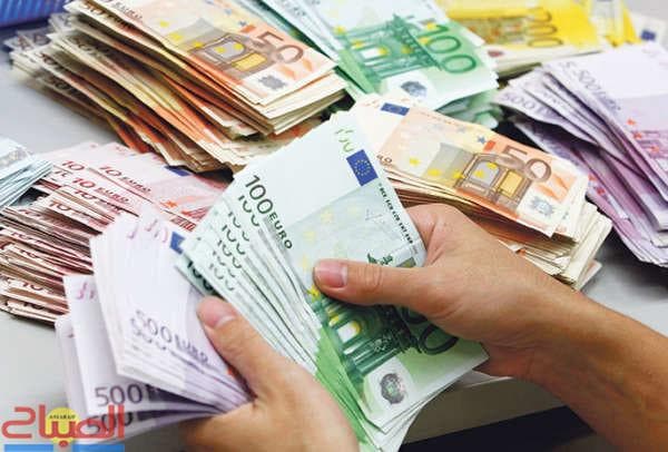 تحويلات المغاربة بالخارج تقترب من 40 مليار درهم