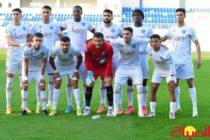 الزما مررة تستمر في عنق الزجاجة