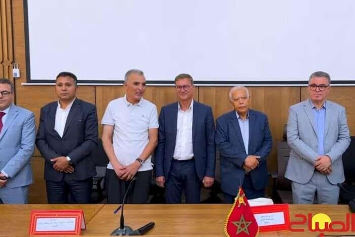 يونس مجاهد يحصل على الدكتوراه حول تطور الحقل الصحافي والإعلامي في المغرب
