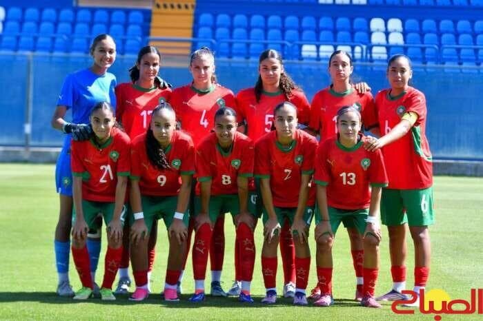 Under-17 women start with big win