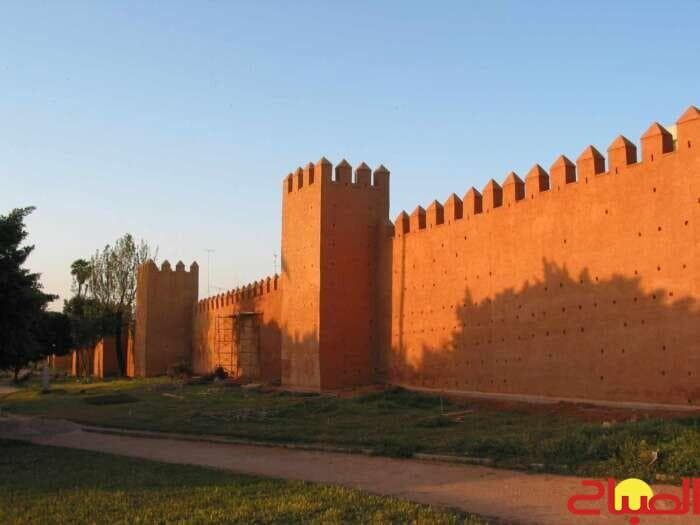 السور الموحدي يدعم حماية المدينة