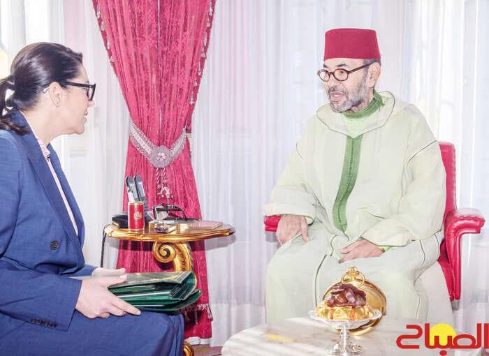 الملك يواصل مشاوراته لتشكيل الحكومة