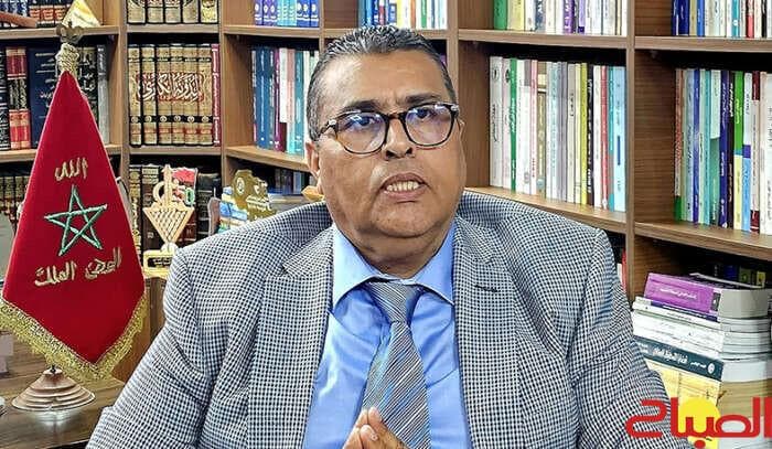السباعي يدعو للانتقال إلى عقود الأداء
