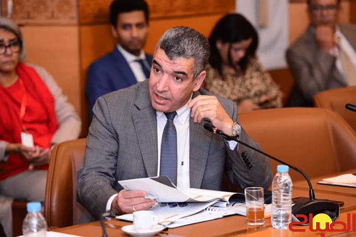 رسائل مباشرة للنواب