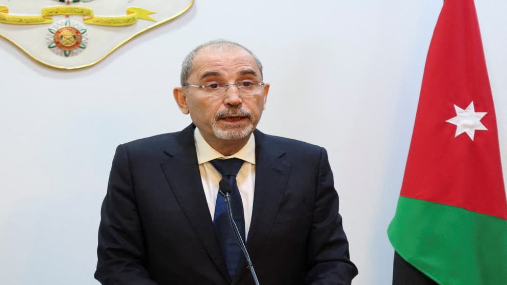الصفدي يتصل بنظيره السعودي