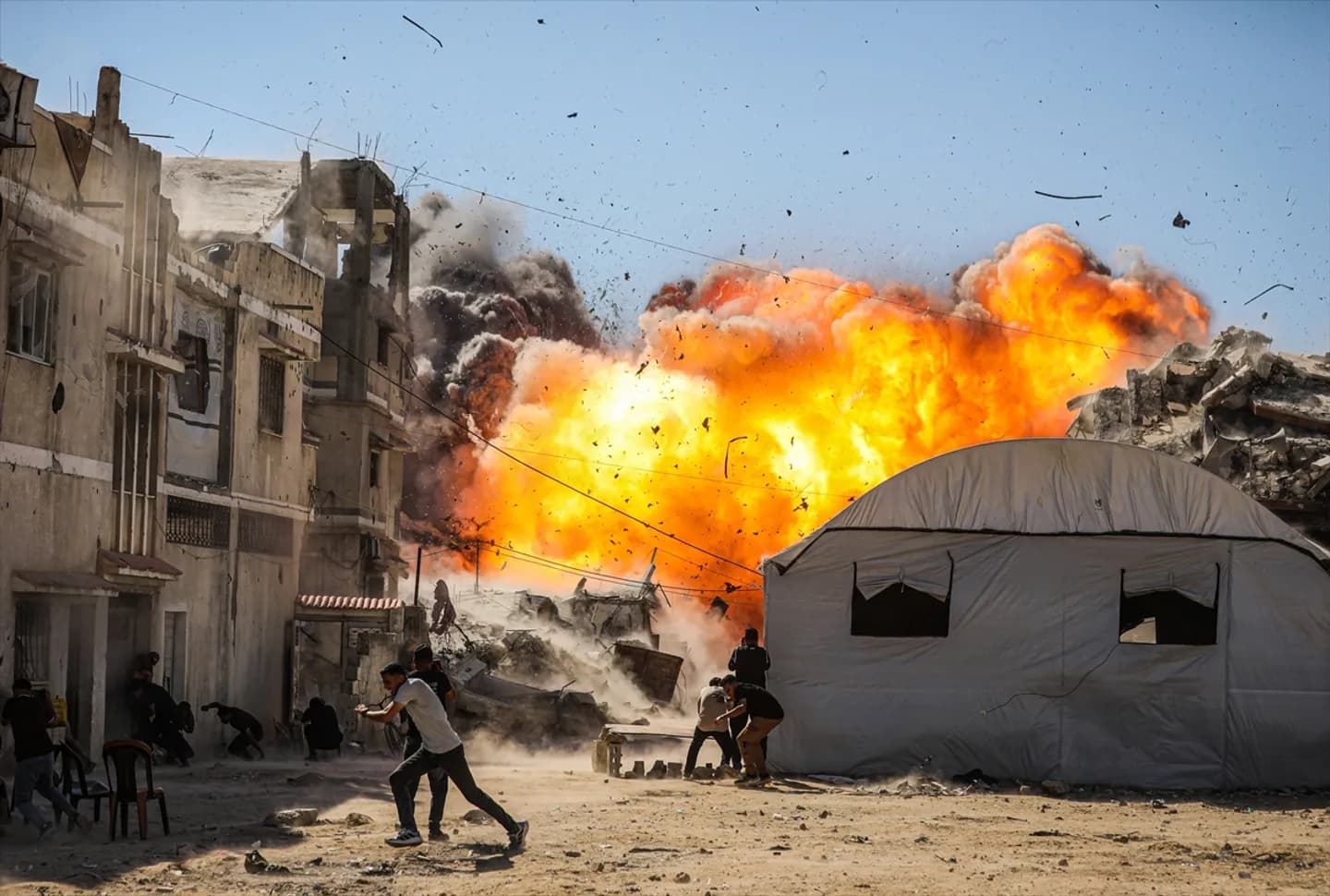 Israeli Bombings Cause Martyrs and Injuries in Gaza