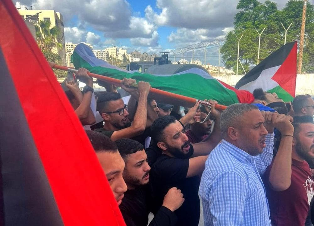 Qalandia forces return Abu Leil body