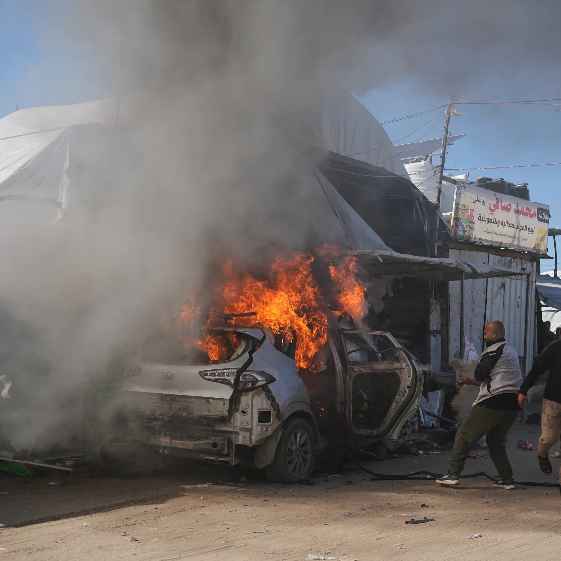 Gaza vehicle shelled injuring children