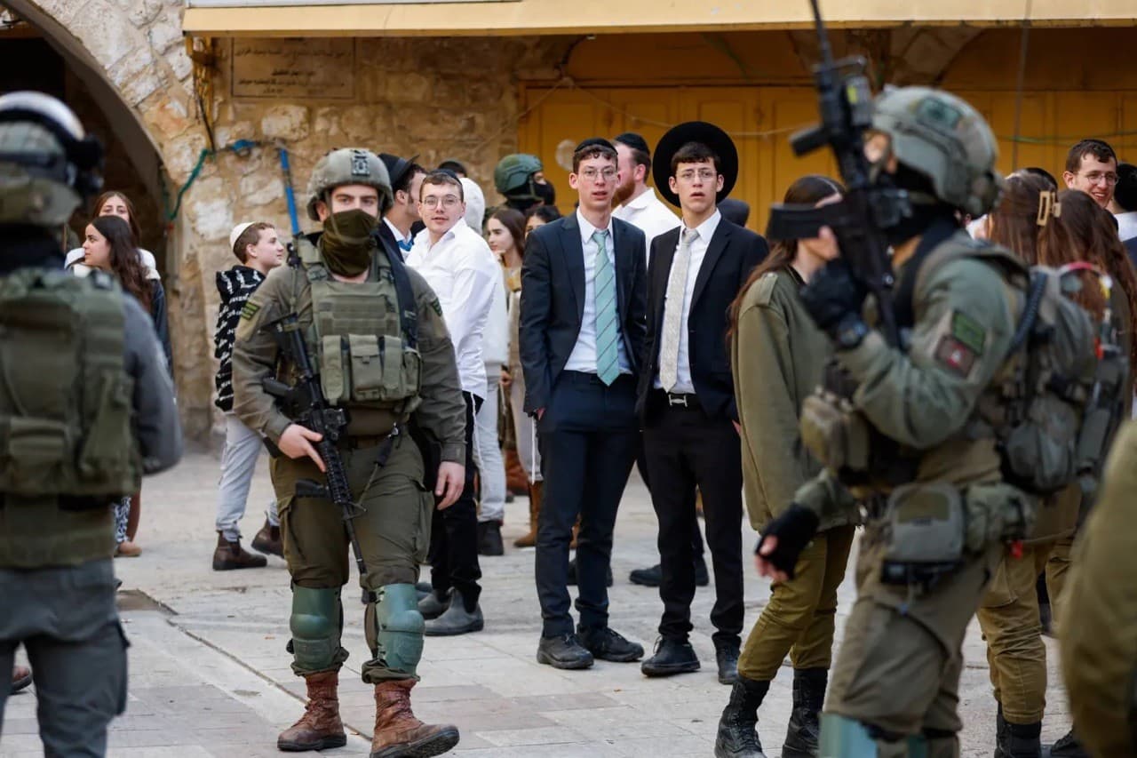 إصابات جراء اعتداءات المستوطنين في الضفة والقدس
