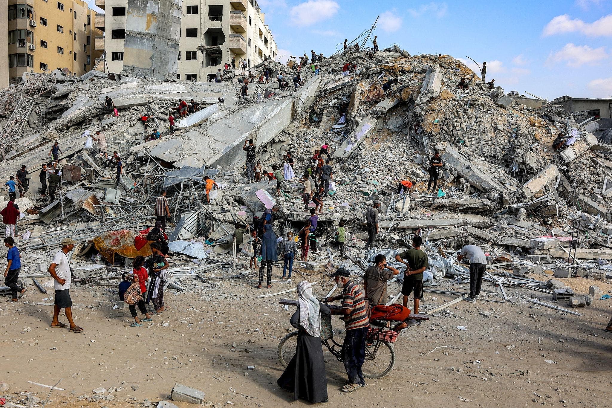 Hamas Blames Gaza Home Damage on Shelling