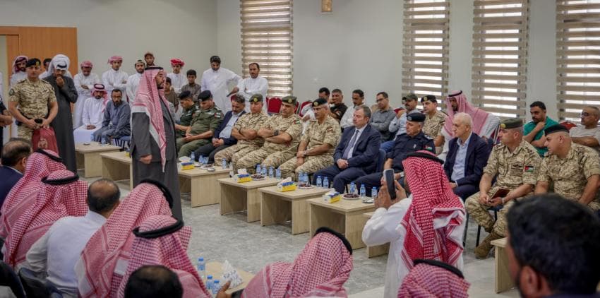 قائد الجيش ومديرو الأجهزة يعزون في وفاة خدمة العلم