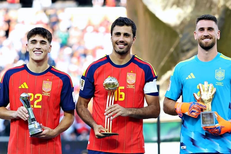 رودري أفضل لاعب في المونديال