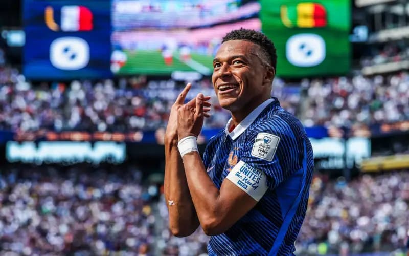 Paraguayan deputy launches racist attack against Mbappé amid Cameroonian and colonization issues