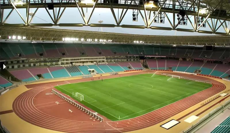 الكاف يقر اعتماد الملاعب التونسية