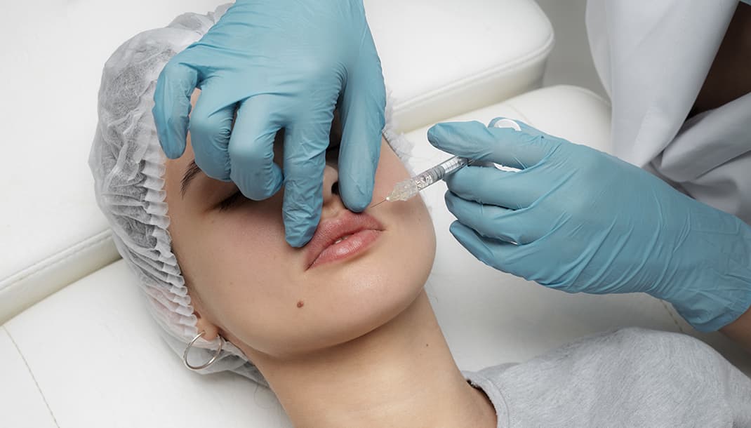 قريبا إصدار كراس شروط مراكز التجميل
