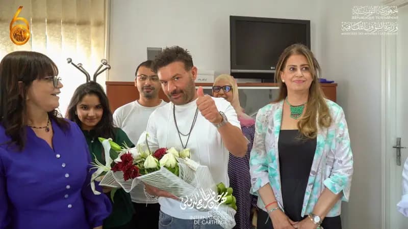 Artist Rayan's Generous Act at Saleh Aziz Institute