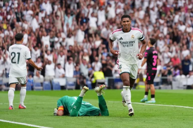 Real Madrid wins with four goals to top Liga