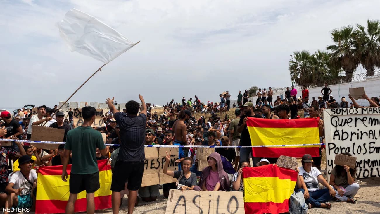 Spain targets Ceuta migrant smuggling