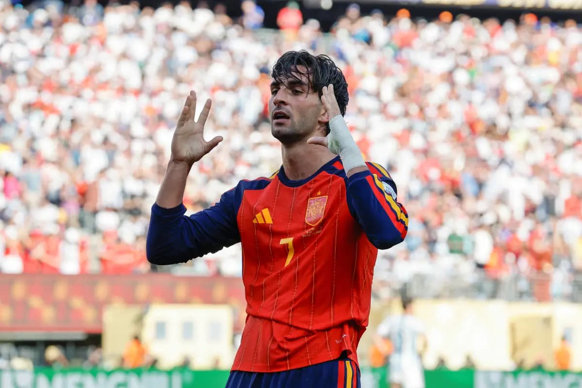 برشلونة يعرقل انتقال فيران توريس لسان جيرمان