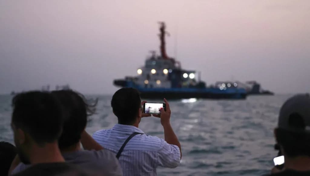 Iran declares no-go zone beyond Strait of Hormuz