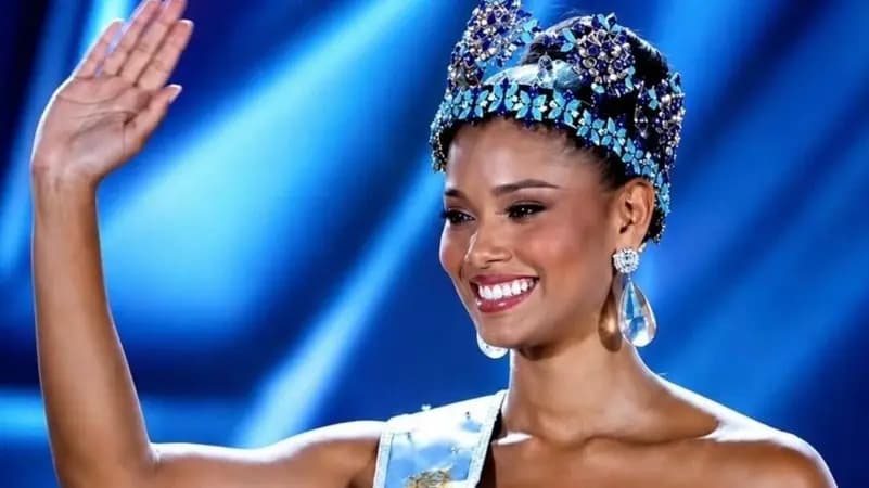 Johari Mola Miss Universe 2026