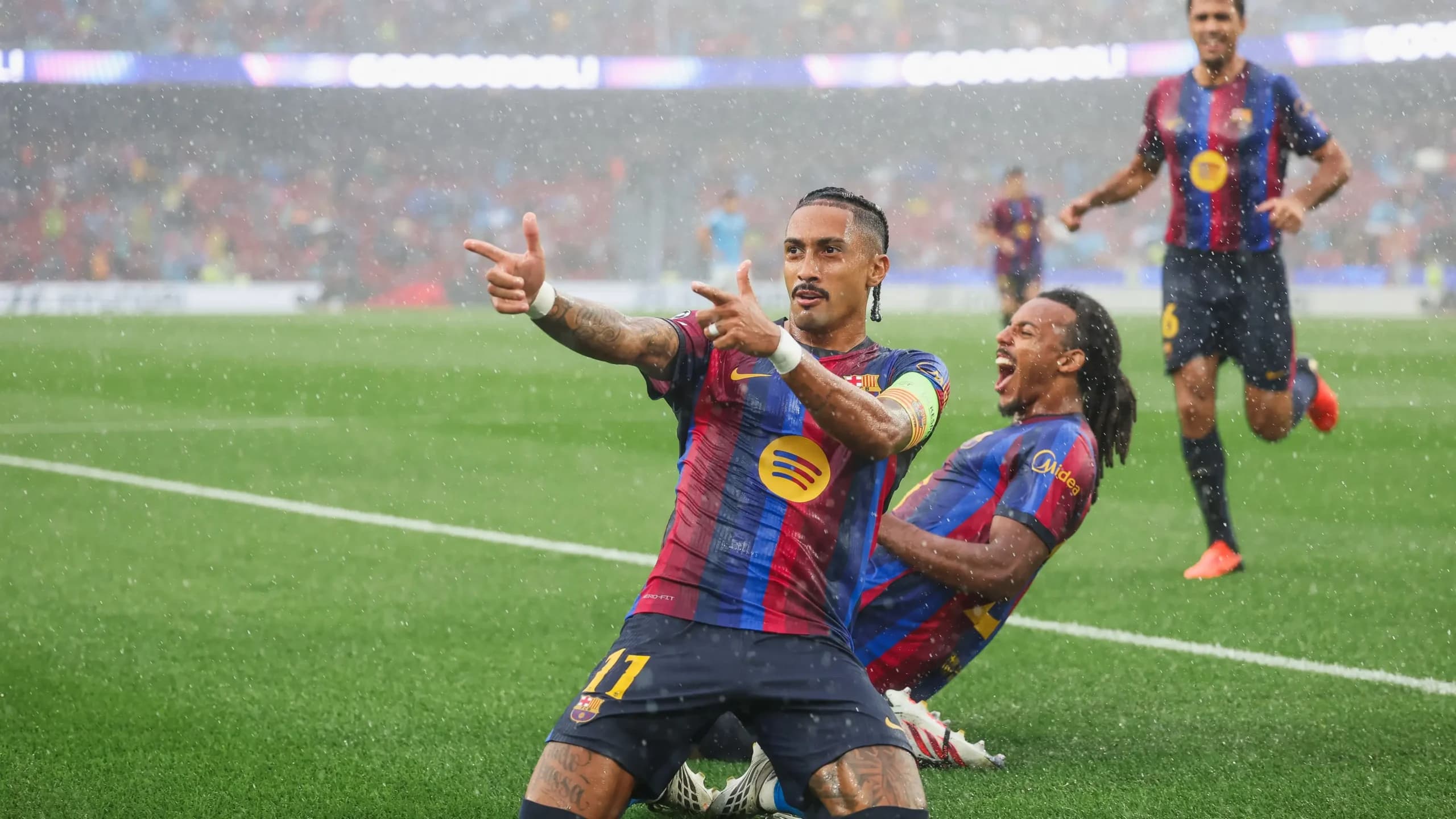 Rafinha Becomes Barcelona's Expected Number 9