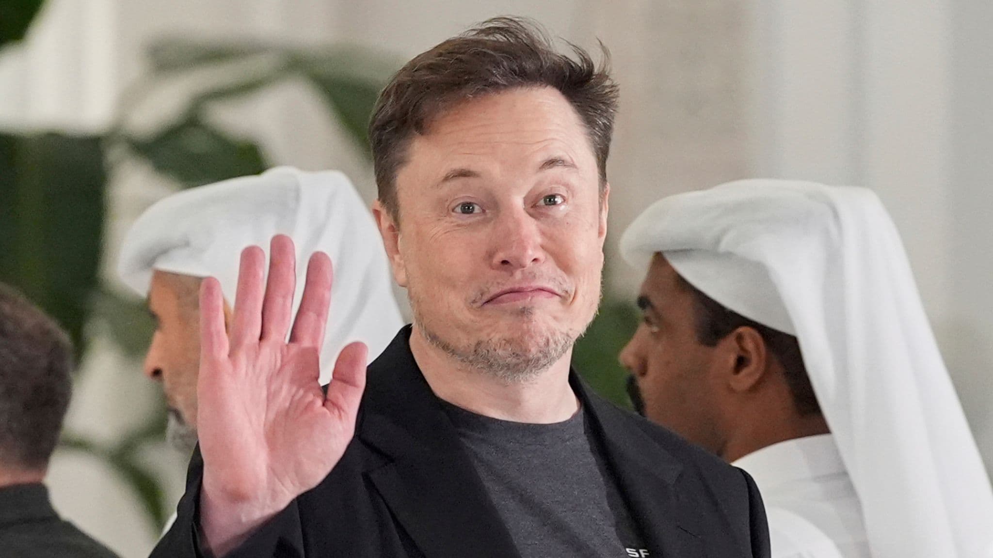 Elon Musk Predicts Future Without Money or Jobs