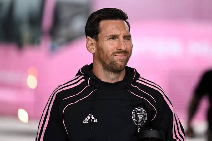 Messi eyes stake in Spanish club