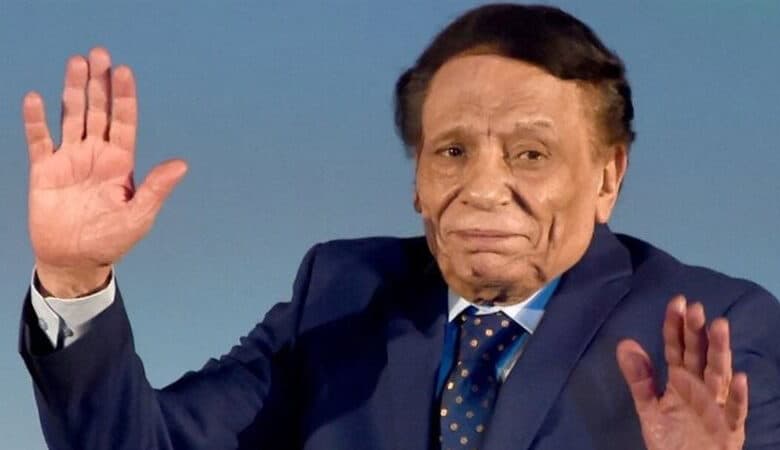 حقيقة ظهور عادل امام في شوارع القاهرة