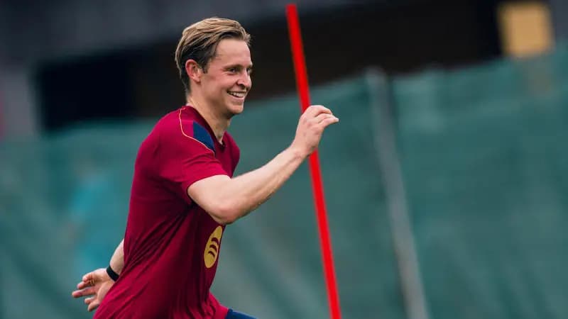 City's last-minute decision on Frenkie de Jong