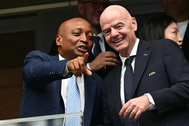 Motsibi backs Infantino in FIFA race