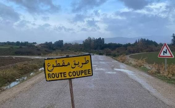 Kairouan: Roadblocks on multiple roads