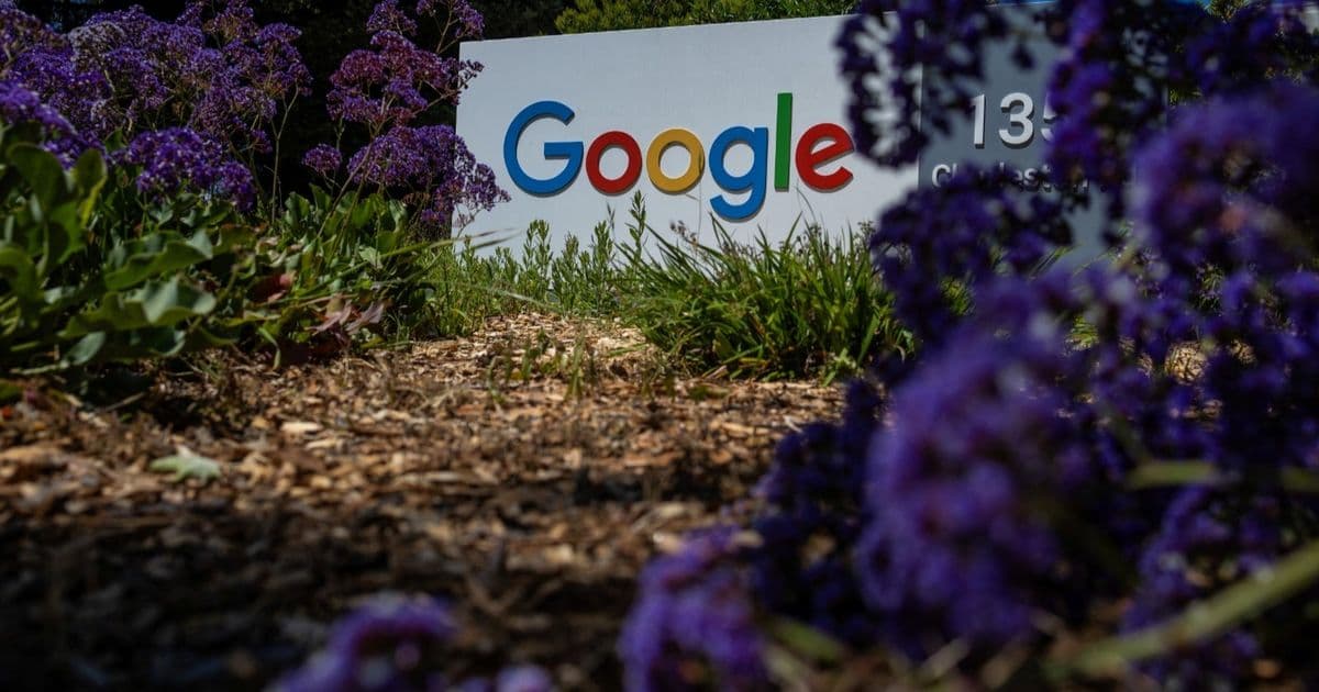 Google links accounts to phone numbers unconsented