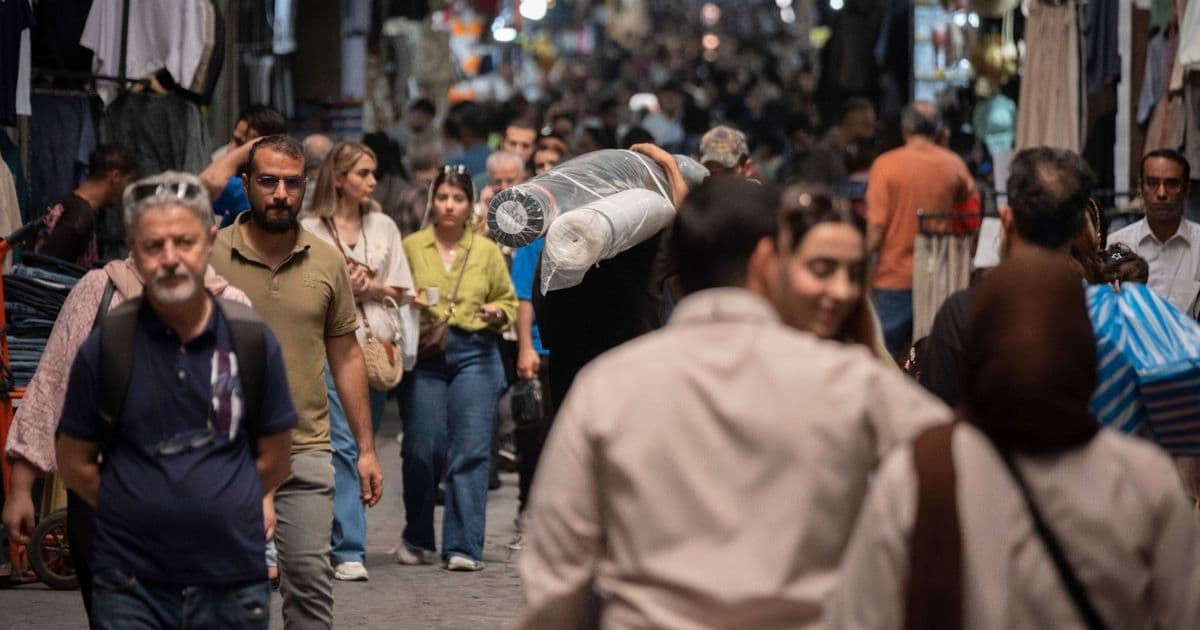 واشنطن وطهران تراهن على الوقت في الأزمة مع إيران