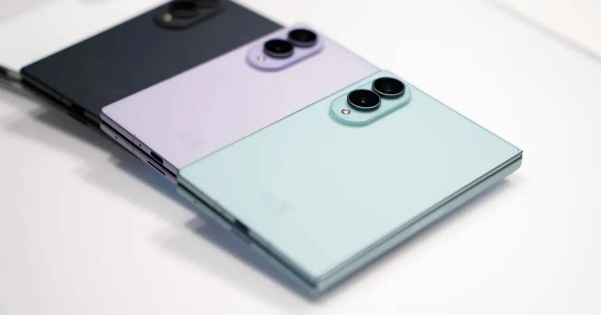 Galaxy Z Fold 8 Mint color in low stock