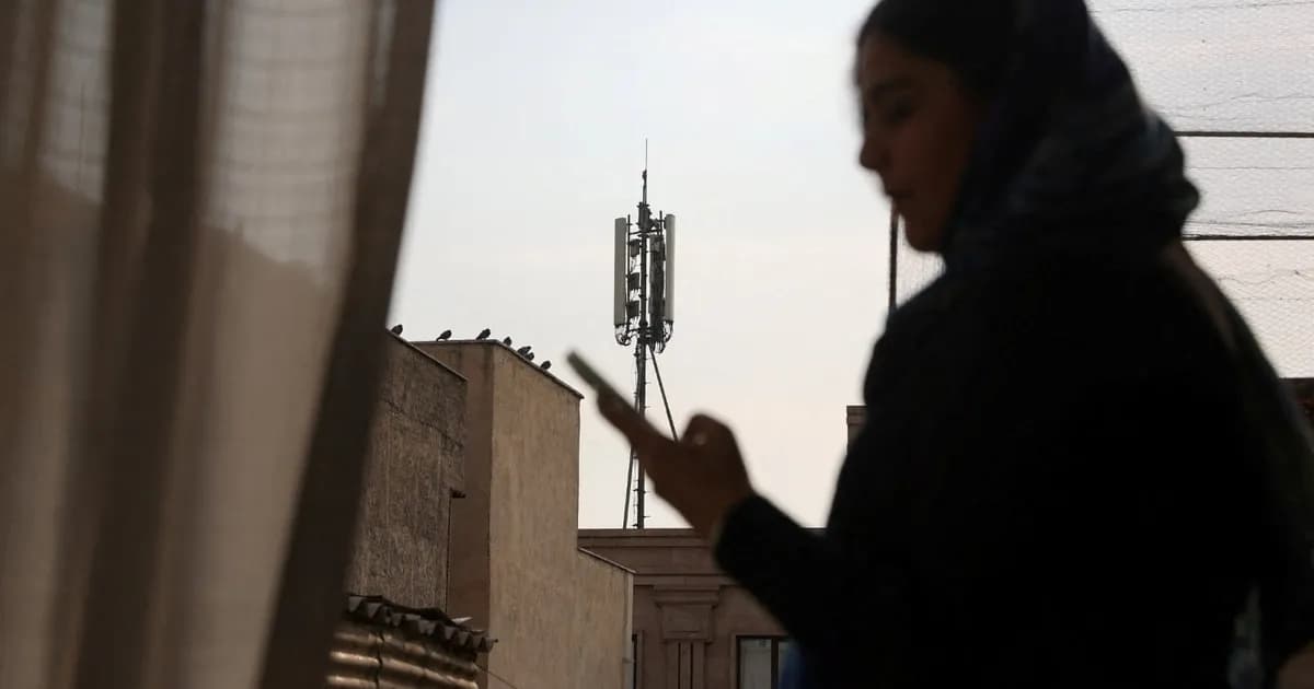 إيران تستأنف تدريجياً خدمة الإنترنت