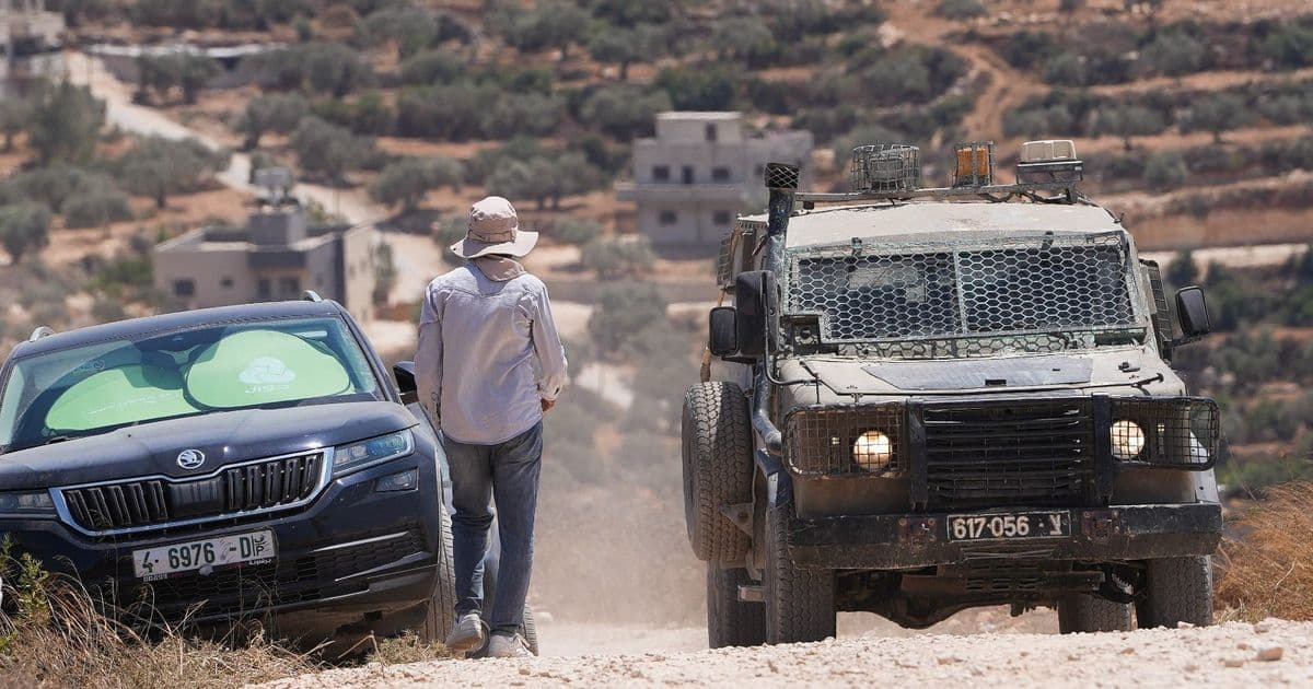 Kats transfers West Bank military to police