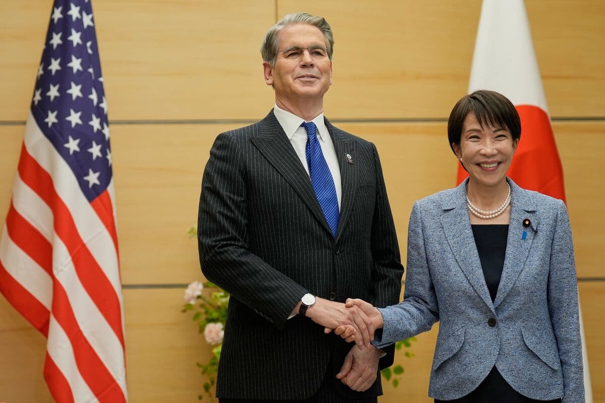 Yen Intervention: Bessent’s Recent Solution for Bonds