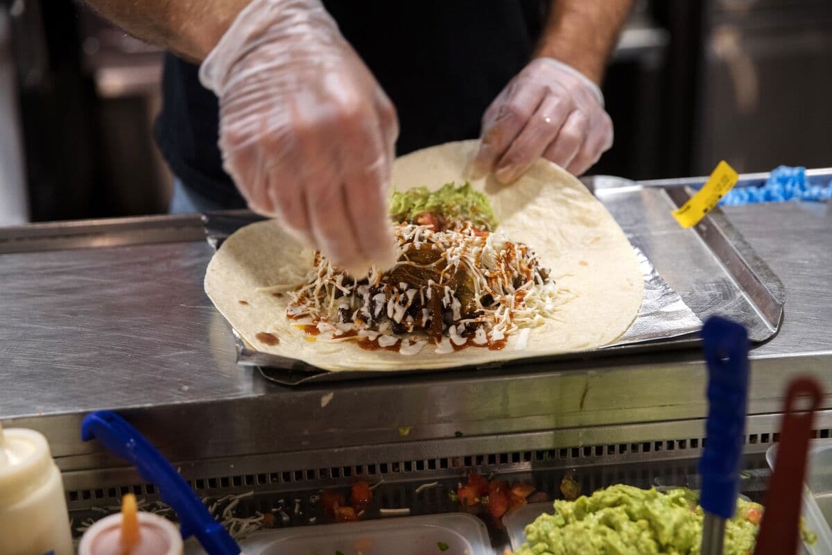 Inflation Fatigue Seen in $20 Burrito Debate