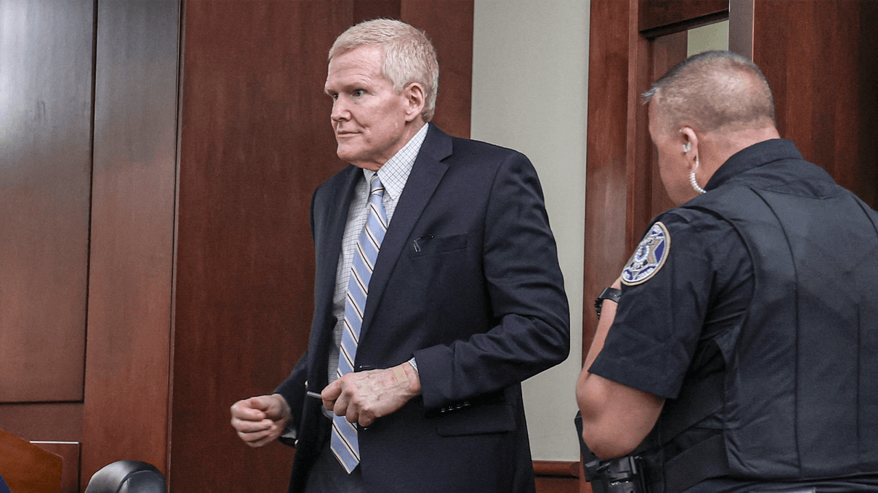 Alex Murdaugh attends hearing on retrial evidence