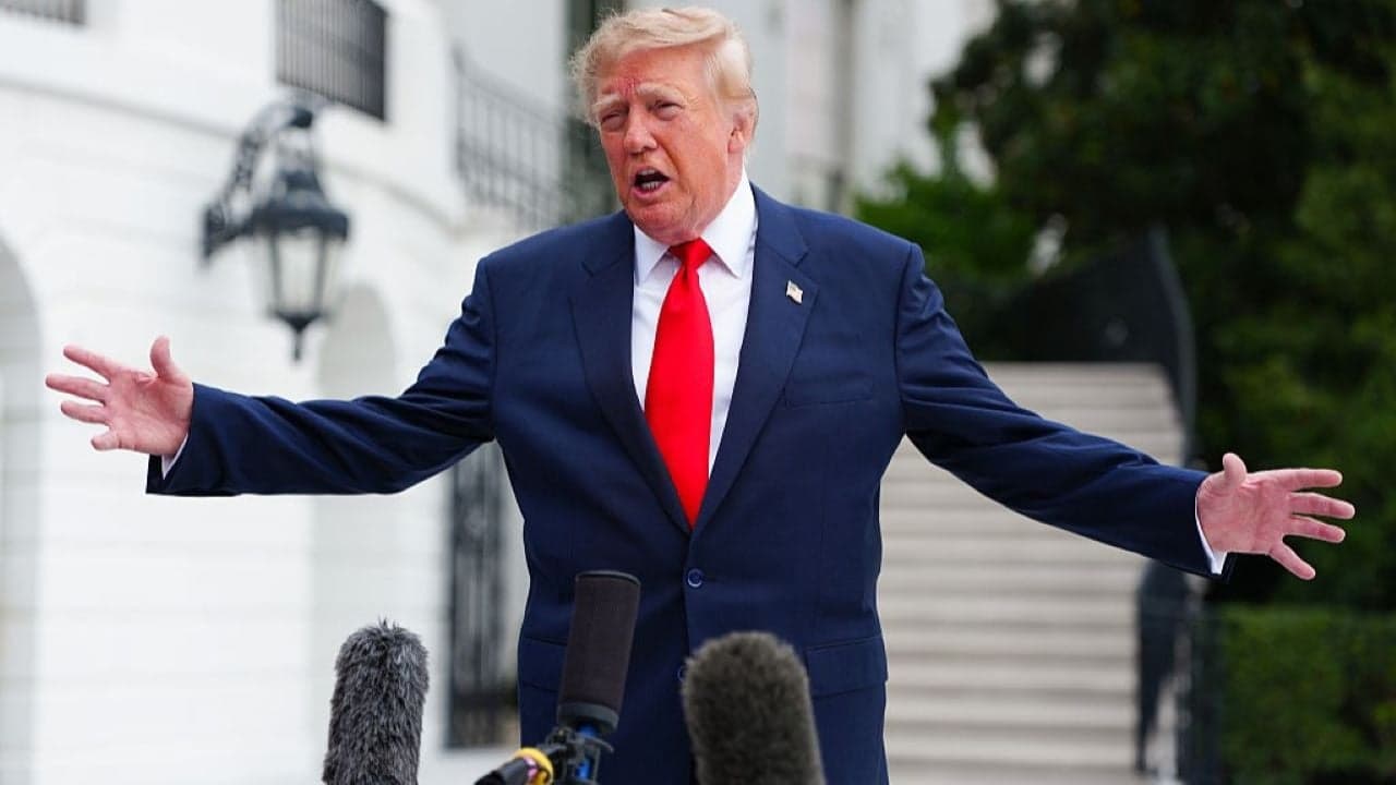 Trump and Iran downplay US elections in peace talks